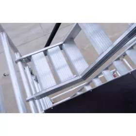   CAGSAN lépcsős gurulóállvány Protube LNME (180)-Munkamagasság: 12.7 m