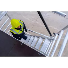   CAGSAN lépcsős gurulóállvány Protube LNME (180)-Munkamagasság: 10.6 m